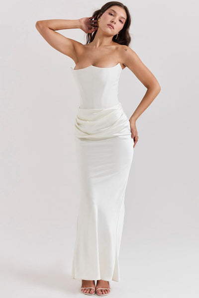 Jade Saten Straplez Maxi Elbise
