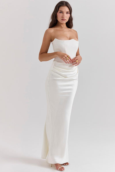 Jade Saten Straplez Maxi Elbise