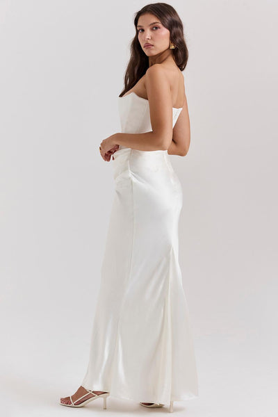 Jade Saten Straplez Maxi Elbise