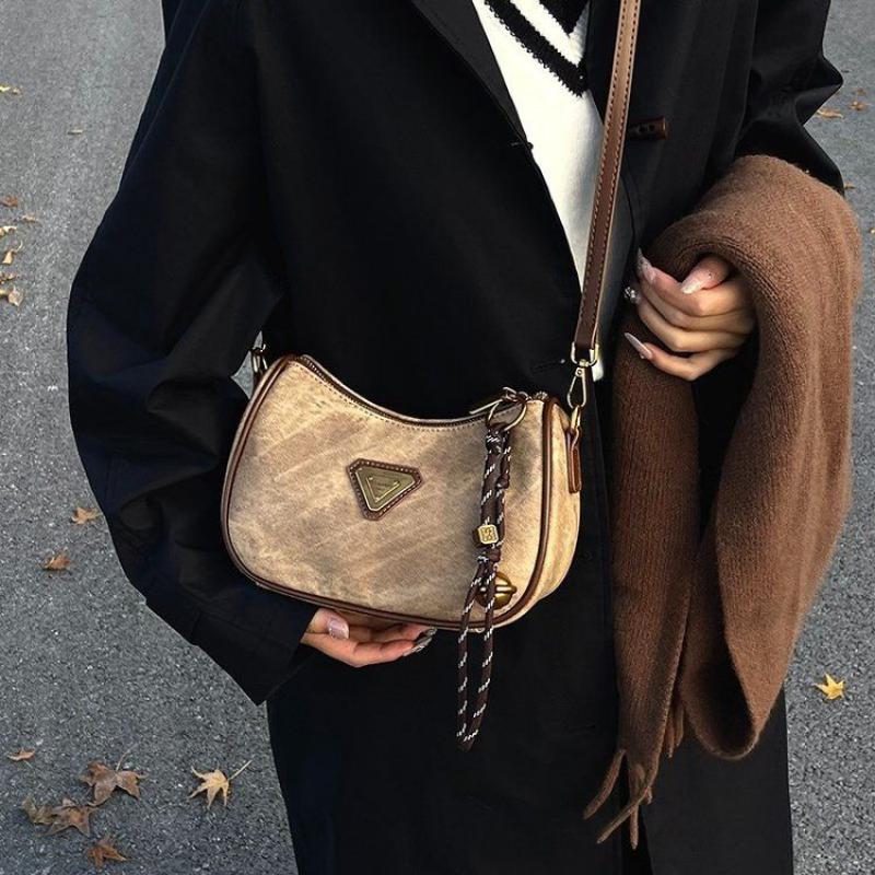 Shadow Chic Bag