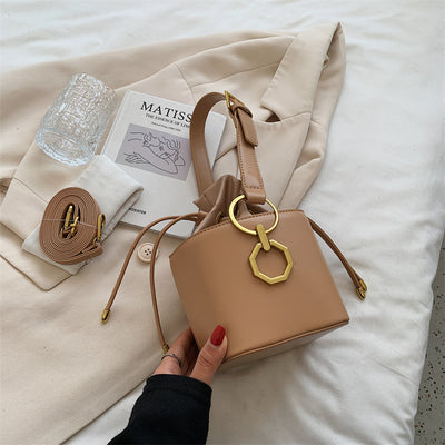 Minimal Maven Bag